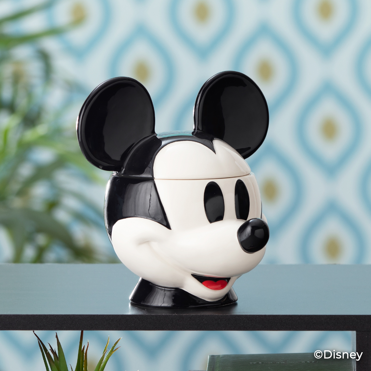 https://scentbars.com/wp-content/uploads/2021/01/MT-MickeyMouse-SS21-R123.jpg